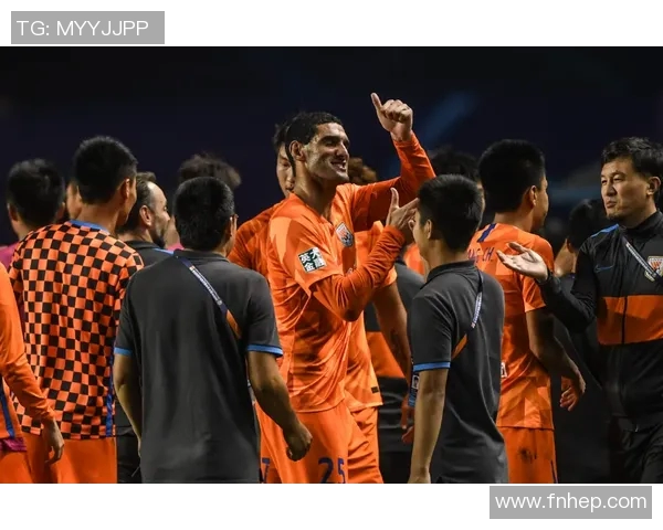 英甲球队引援动态更新新签约球员及转会传闻分析